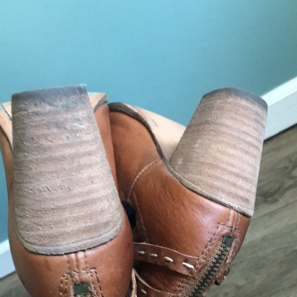 Frye Naomi Pickstitch Shooties Boots Whiskey  7.5M  ankle,boho, western, rustic - Picture 8 of 10